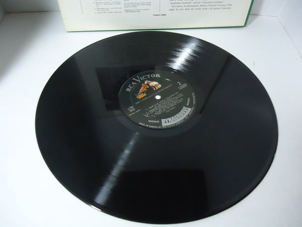 Chet Atkins ‎– More Of That Guitar Country [Mono]