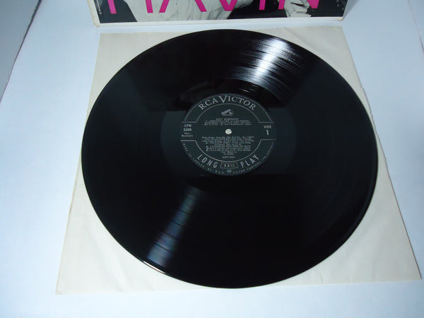 Fats Waller and His Rhythm - Ain't Misbehavin'