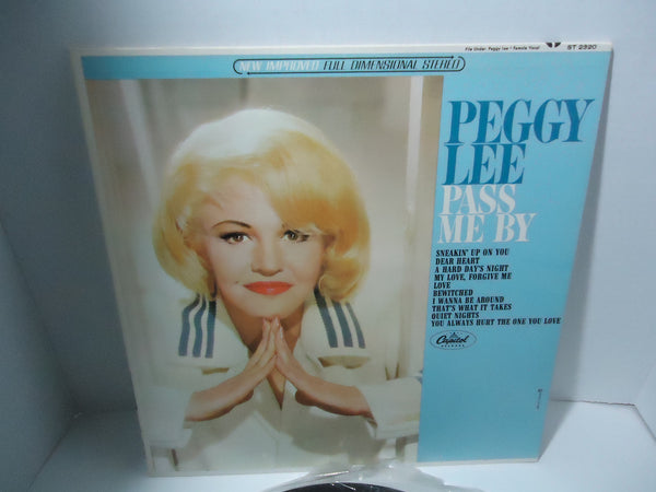 Peggy Lee - Pass Me By