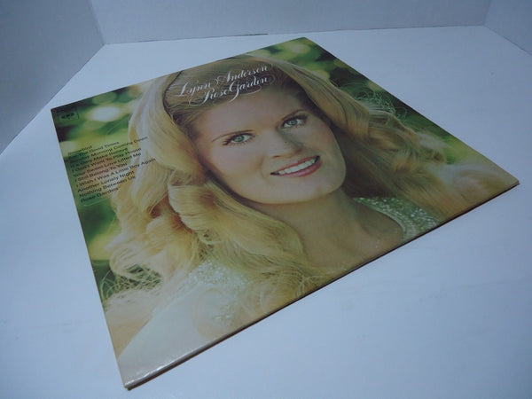 Lynn Anderson - Rose Garden